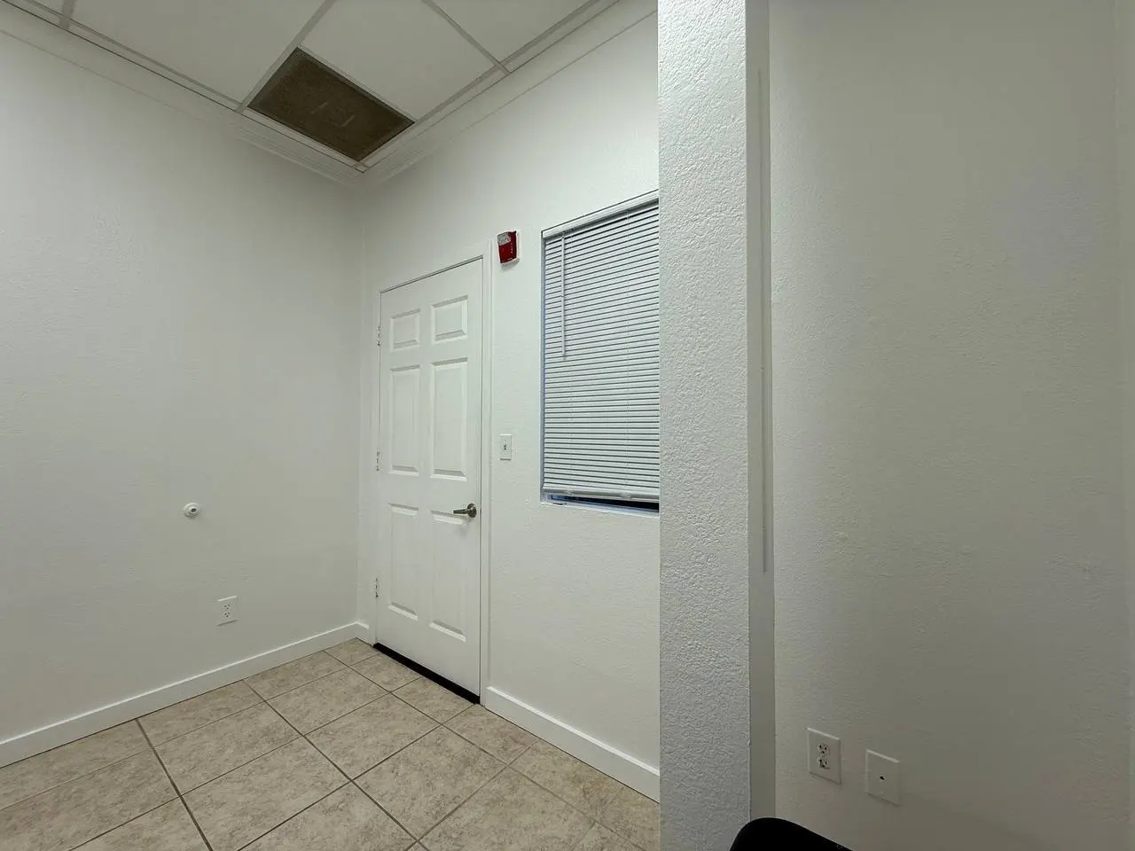 Salon Republic Del Mar — commercial interior painting project.