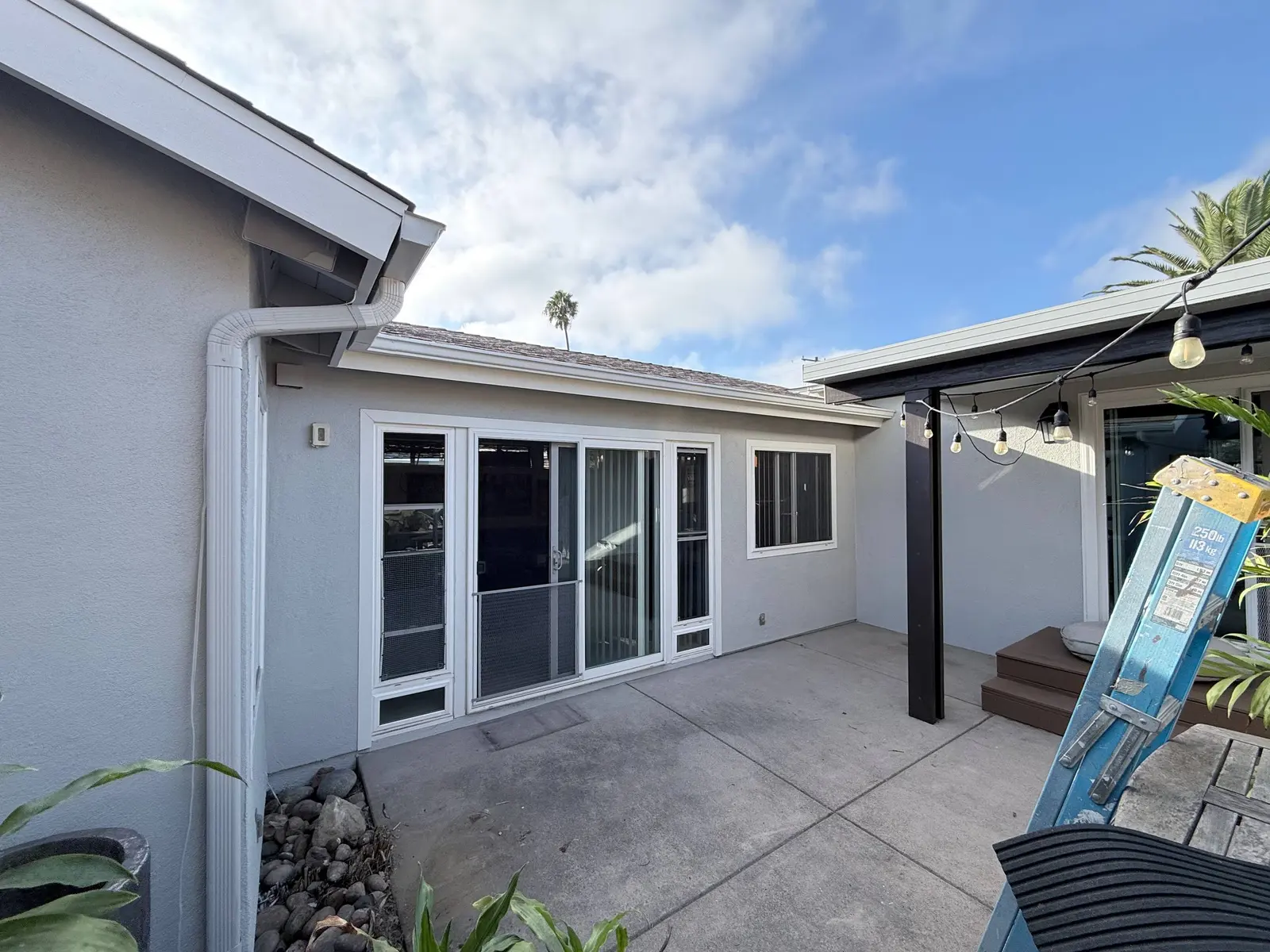 Exterior Stucco & Trim Repaint