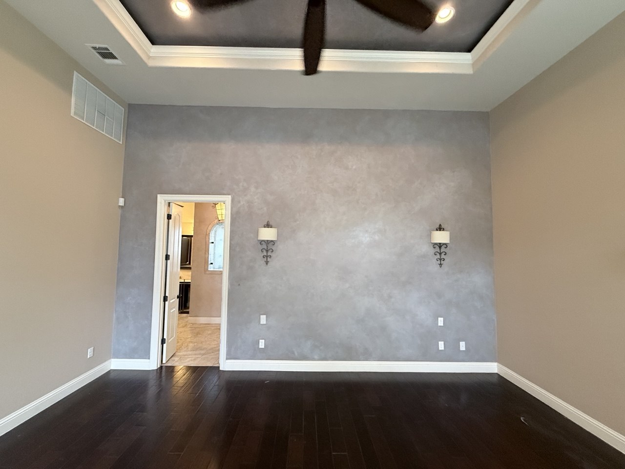 Limewash accent wall detail, Los Angeles